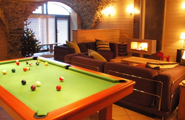 LES 2 ALPES/VENOSC : Le Lodge ★ SAUNA ★ BILLARD ★ SWIMMING POOL (summer) ★ 5 rooms