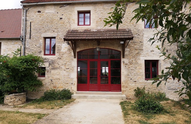 Les 2 Rivieres, between Yonne and Cure, near Vézelay, Bed and Breakfast