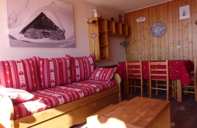 Les ARCS 1600, DUPLEX 6 p, Open Valley view, South exposure, ski-in ski-out