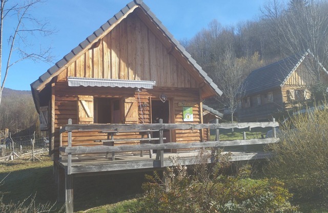 Les Cabanes de Souègnes Chalet le Pinson