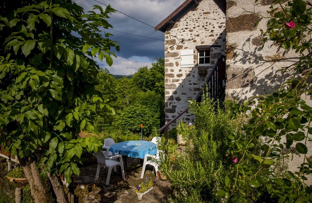 Les Cavaleries, cozy and characteristic apartment in former wine cave