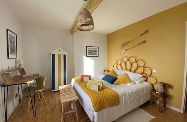 Les Chambres des 3 Chouettes - Aquitaine room