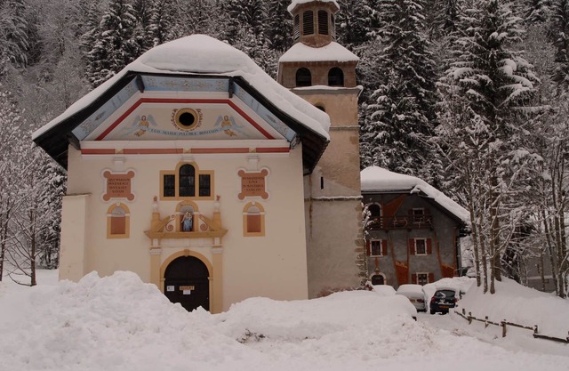 LES CONTAMINES MONTJOIE, STUDIO IN THE CENTER OF THE VILLAGE