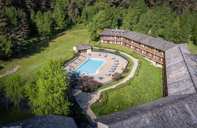 Les Hameaux De Lozere Sure Hotel Collection by Best Western