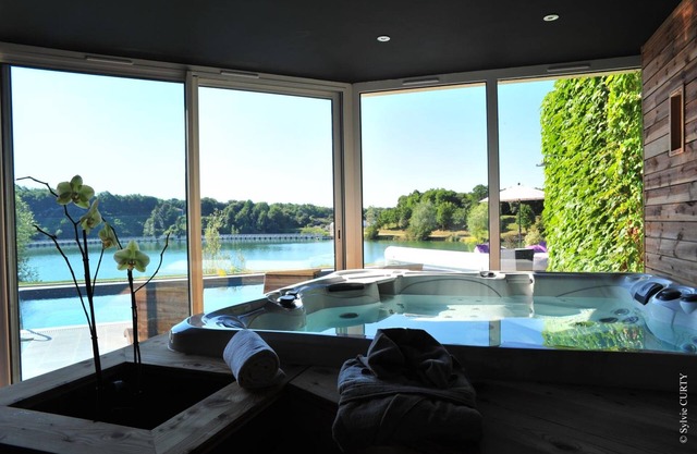 Les Jardins du Lac, The Originals Relais (Relais du Silence)