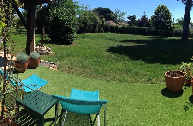 LES NOISETIERS SAUVAGES - close to beaches, vineyards, estuary. WI-FI
