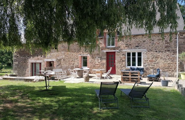 Les Petites rives de la Motte - 2 adjoining gîtes