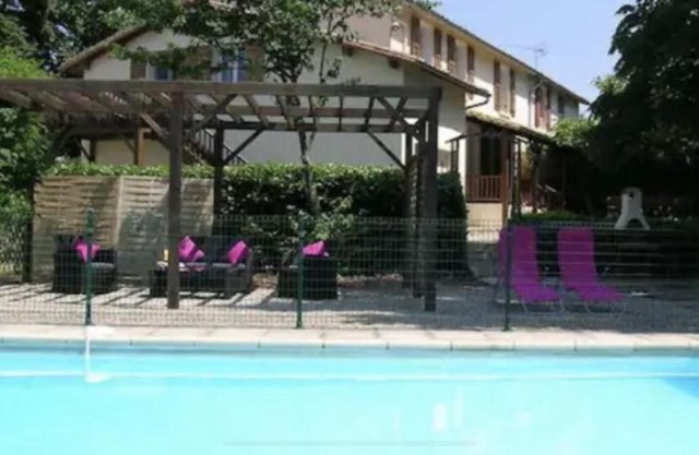Les Roseries Boutique Gite