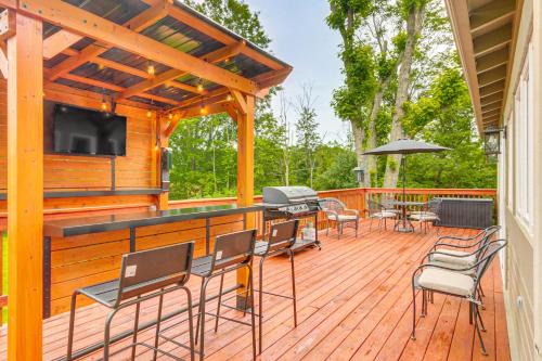 Less Than 1 Mi to Raystown Lake Family-Friendly Cottage!