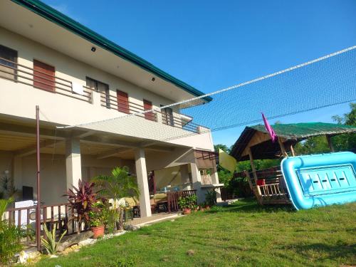 Leticia Seaview