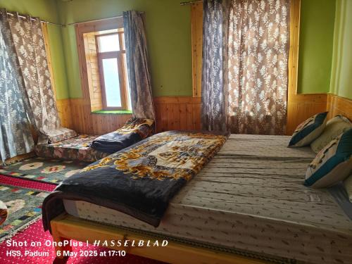 Lhasems Home Stay