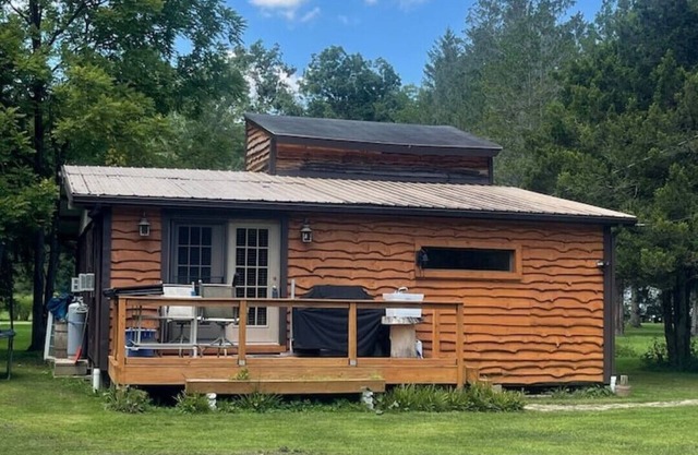 Ligonier Creekside Cabin in Laurel Highlands