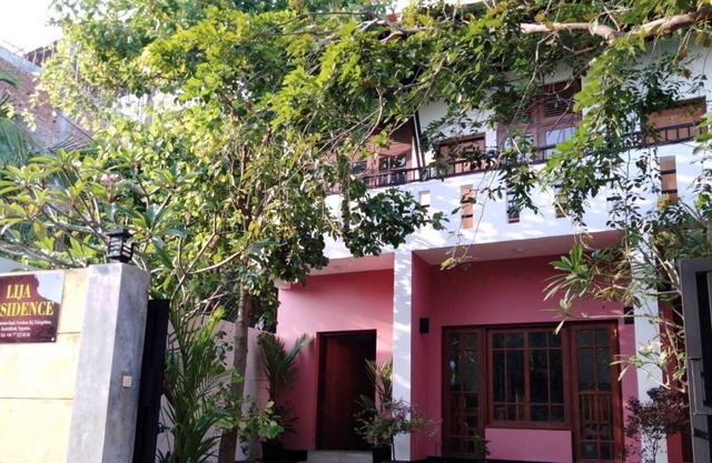 LIJA Residence is situated in Negombo, 1.9 km from Negombo Beach Park.