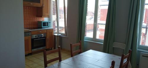 Lille Wazemmes Grand Duplex lumineux prox métro