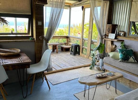 Lily Pad lodge