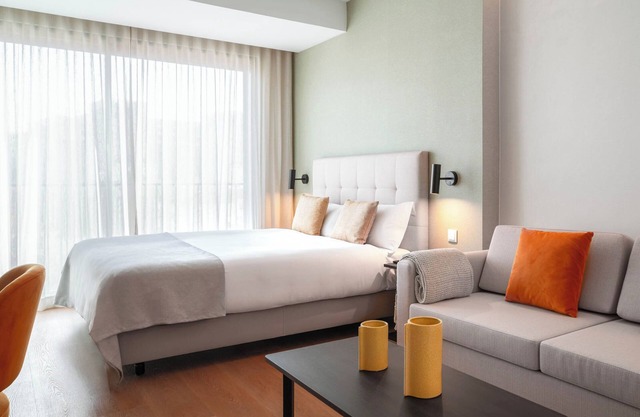 Limehome Lisbon Defensores de Chaves
