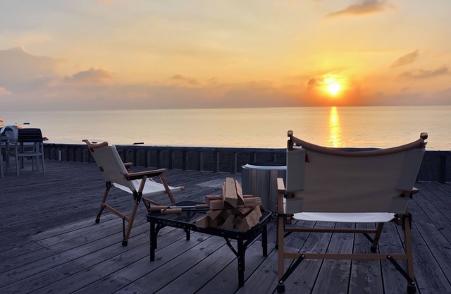 ～ Limited to 1 couple per day! Blissful relaxing experience in a private ocean view villa with private sauna & Jacuzzi & bonfire~!