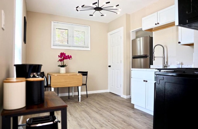 Lincoln, 1 Bedroom House near Xavier & Downtown