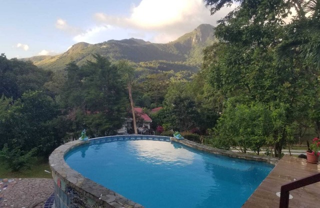 Linda Vista, Enorme Terraza, Barbacoa y Piscina. Disfruta del Grato Ambiente