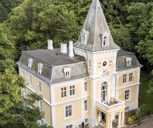 Liselund Ny Slot Hotel