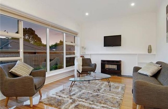 Lithgow Villa Unit Blackburn