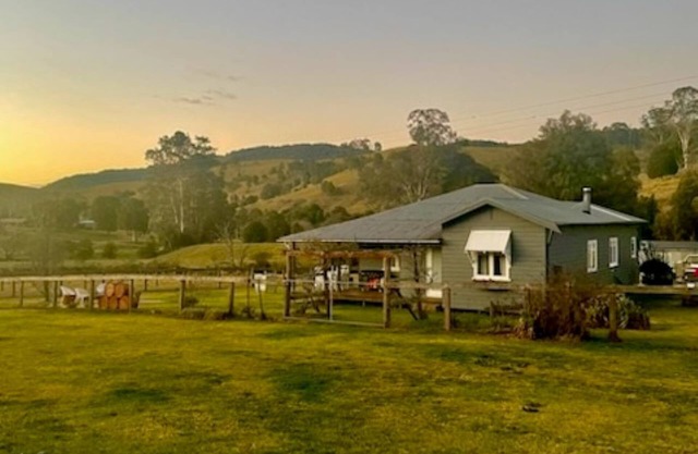 Little Farmhouse Near The Dairy