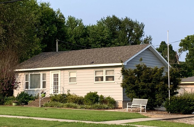 Little House In The Grove Private, Comfortable, Squeaky Clean!