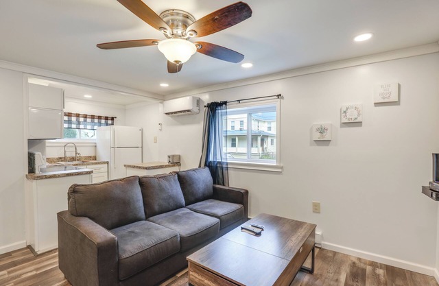 'Little Piece of Heaven' Rental Near Dtwn Corning!