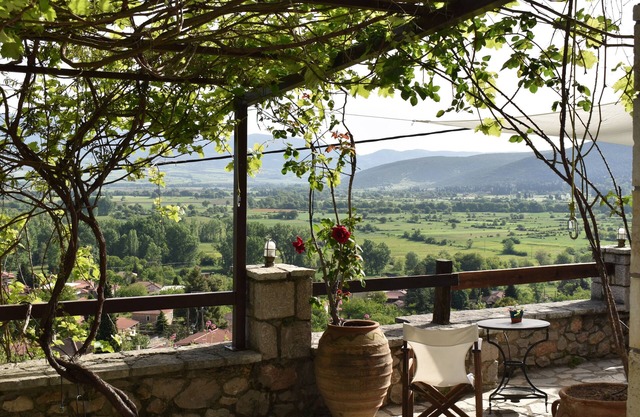 Little stone maisonette