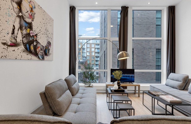 LiV MTL Downtown-403 Spacious Duplex + Mezzanine