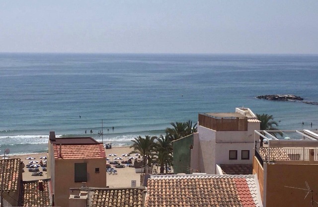 LIVE THE SPANISH LIFE!