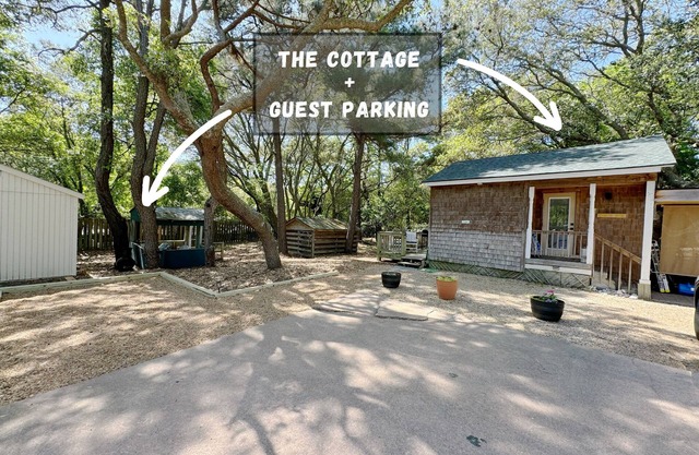 Live Oak Cottage - 'tiny house'/walk to beach