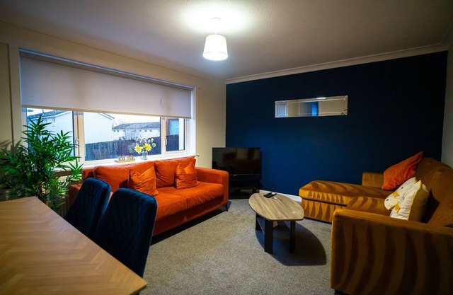 Livi House - Snug Modern Home in Livingston