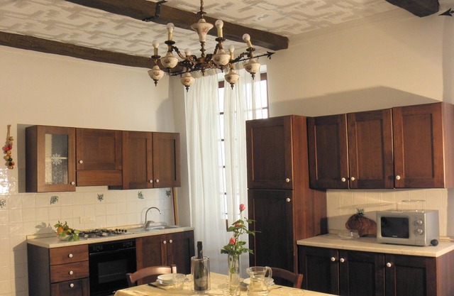 Living in an ancient village 15 minutes from the splendid Ligurian Sea