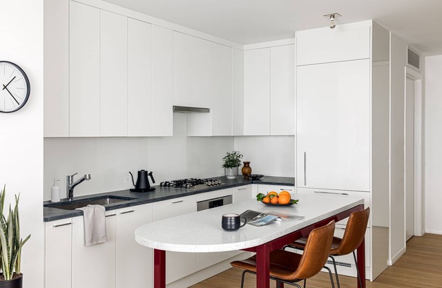 Liz by Black Swan - Executive 2-bedroom (406)