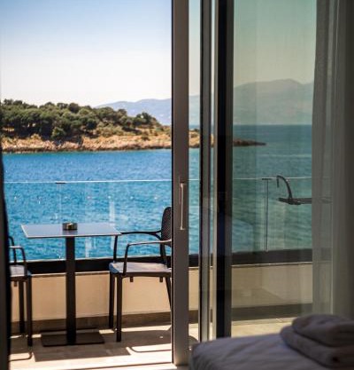 Lluka Sea Side