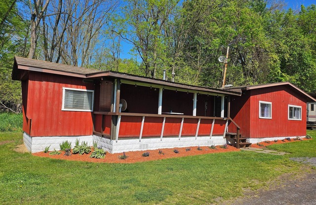 Loads of amenities, Riverfront, Near Smoke Hole, Seneca, Dolly Sods, Blackwater
