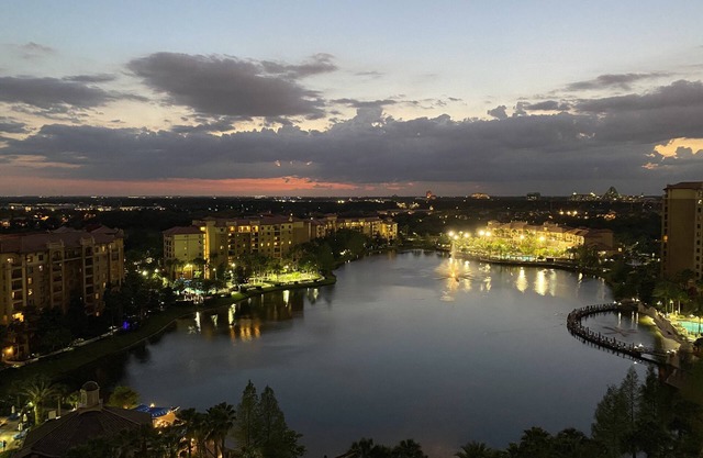 Located Minute From The Gates Of Disney, Wyndham Bonnet Creek