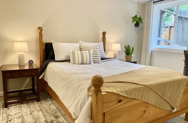 Located Near Garden of the Gods - The Keystone Cottage