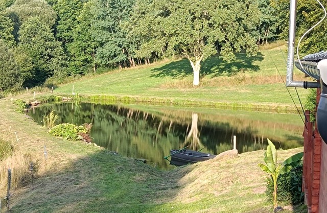 Location Chalet Jaccuzi et Étang Privatif