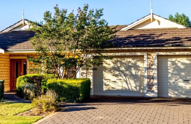 "Lochnagar Barossa" - 3 En-suites - Walking distance to wineries