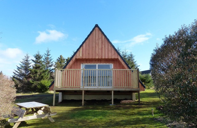 Lodge 3 - Pet Friendly - Aultbea Lodges - Sea Views of Loch Ewe
