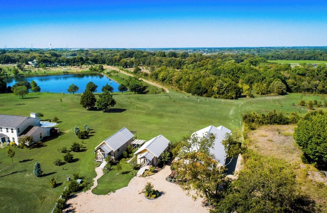 Lodge No 1 Scenic Lake View with Kayak & Fishing