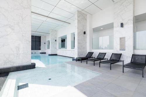 loft 二房可住4人 近jodd夜市 游泳池