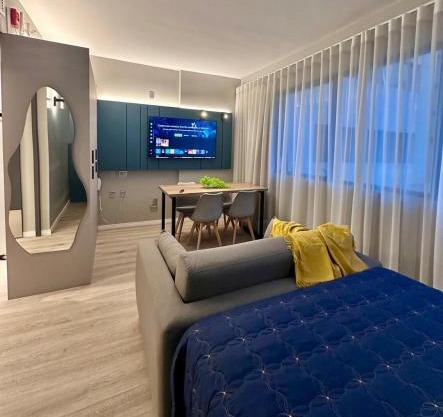 Loft Aconchegante no Batel 3 Pessoas com Wi-Fi e Estacionamento