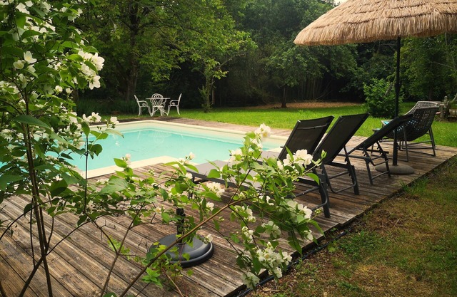 Loft Atypique Jolie Piscine Jardin