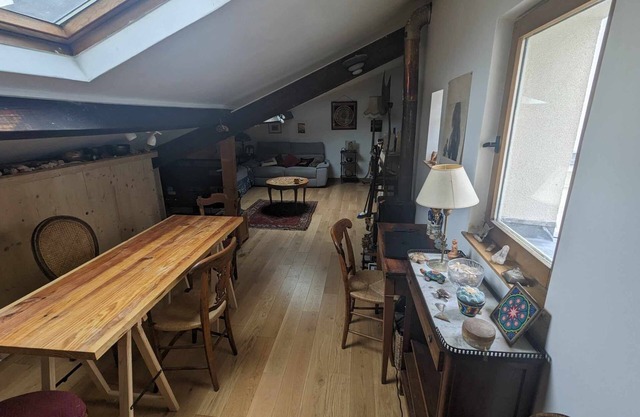 Loft chaleureux à 10mn du Métro Mairie des Lilas de la ligne 11 à 15mn chatelet