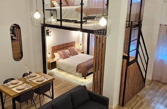 LOFT PUERTA DE ALMODOVAR