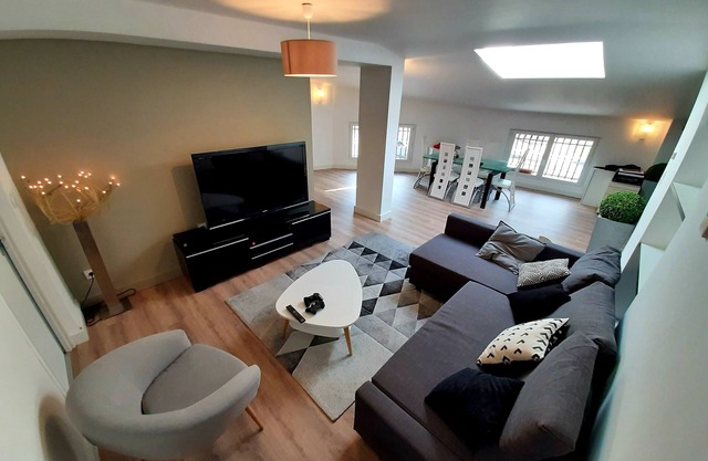 Loft style apartment on the outskirts of Toulouse