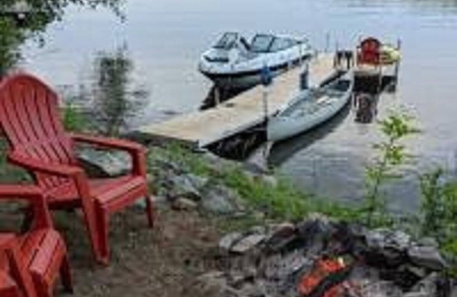 Log Cabin on the Water - Free Kayaks!
